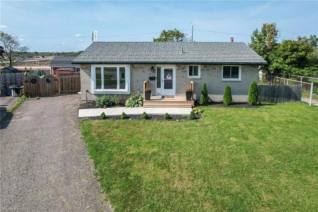 Thorold, ON L2V 4K3,20 Manley Crescent