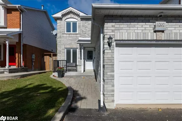 Innisfil, ON L9S 1Y5,1202 Benson Street