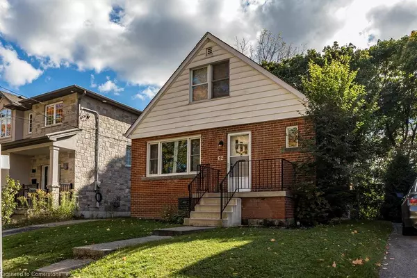 62 Alma Street, Dundas, ON L9H 2E2