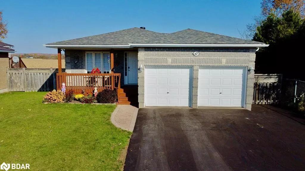 Elmvale, ON L0L 1P0,47 Burton Crescent