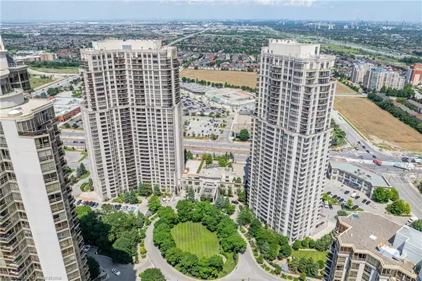 Mississauga, ON L5R 4B1,25 Kingsbridge Garden Circle #1021