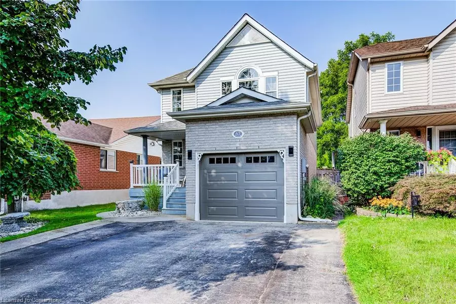 67 Hilldale Drive, Cambridge, ON N1R 8K3