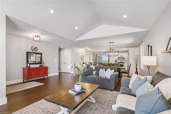 Listowel, ON N4W 0E1,240 Krotz Street W