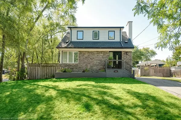 1452 Augustine Drive, Burlington, ON L7P 2N2