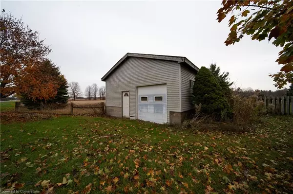 Princeton, ON N0J 1V0,706772 Township Road 2