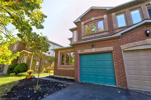 Oakville, ON L6J 7P2,1126 Beechnut Road