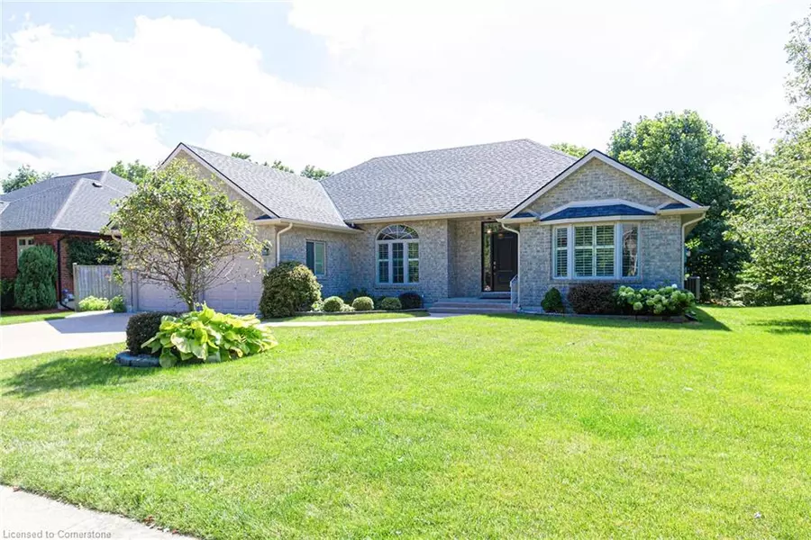 4 Forest Wood Drive, Port Dover, ON N0A 1N3