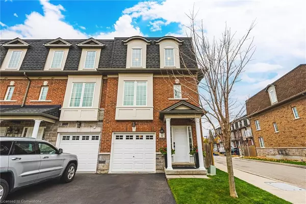 2220 Queensway Drive #4, Burlington, ON L7R 0E7