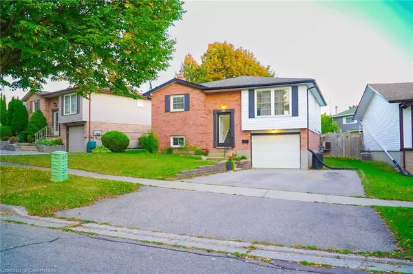 Kitchener, ON N2P 1P7,11 Wheatfield Crescent