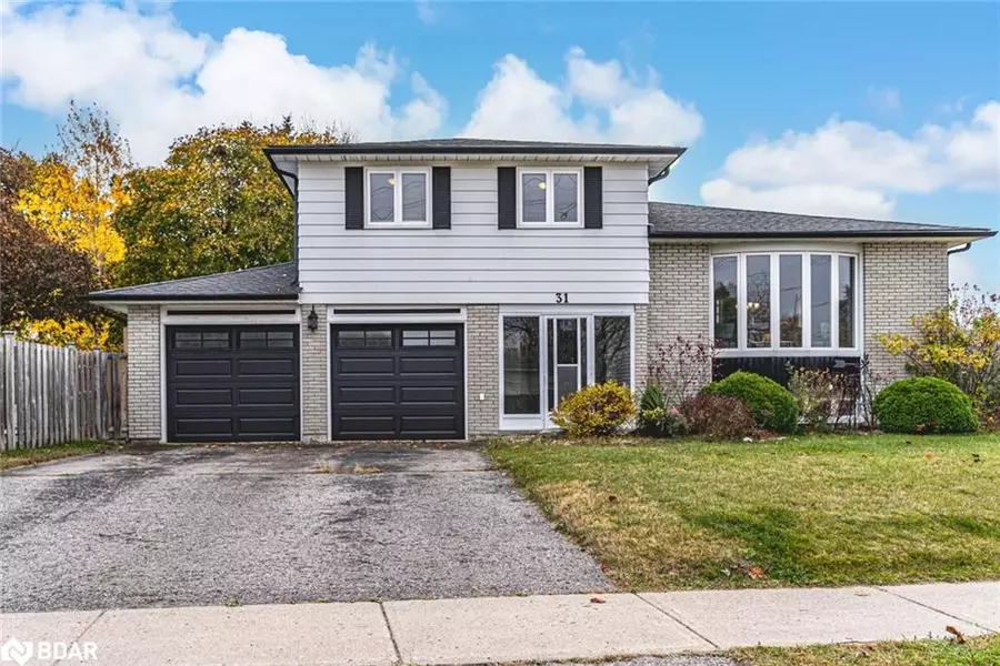 31 Little Avenue, Barrie, ON L4N 2Z4