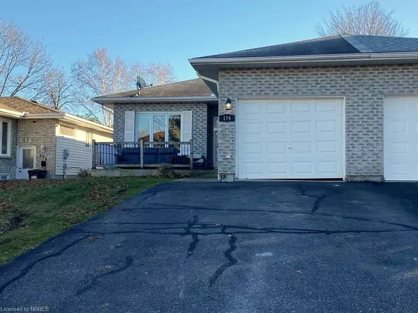 North Bay, ON P1A 4J3,174 Cloverbrae Crescent