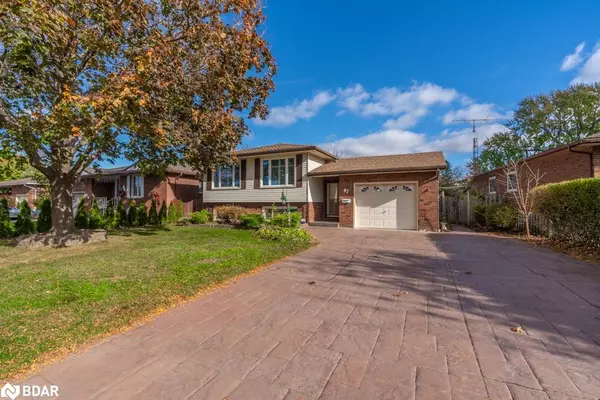 47 Westfield Drive, St. Catharines, ON L2N 5Z5