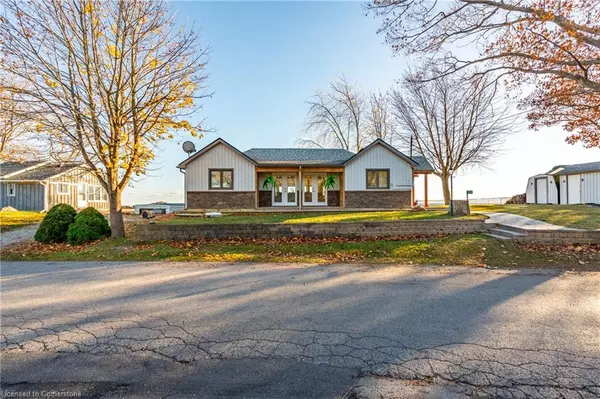 2094 Lakeshore Road, Dunnville, ON N1A 2W8