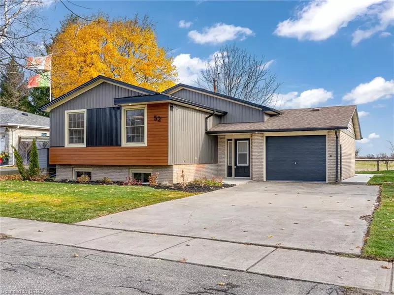 52 Fieldgate Drive, Brantford, ON N3P 1H4