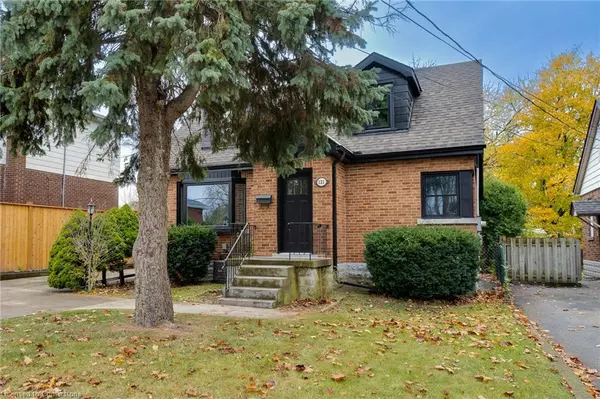 121 Lake Avenue Drive, Stoney Creek, ON L8G 1X8