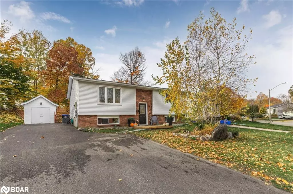 Midland, ON L4R 4Y6,787 Birchwood Drive