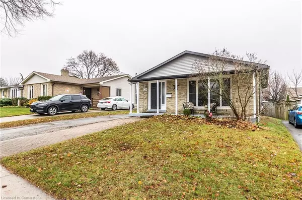 Kitchener, ON N2B 3M1,39 Keewatin Avenue