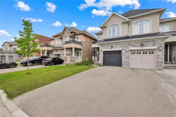 38 Narbonne Crescent, Stoney Creek, ON L8J 0J7