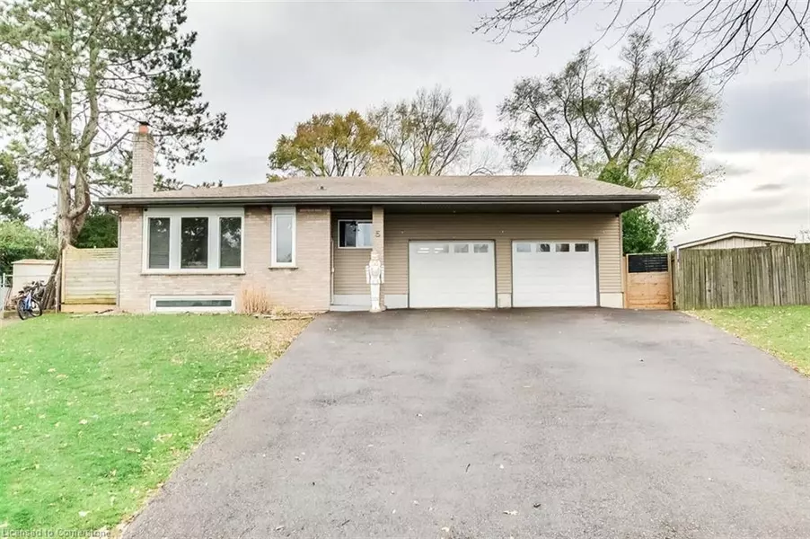 5 Avon Court Court, Port Dover, ON N0A 1N4