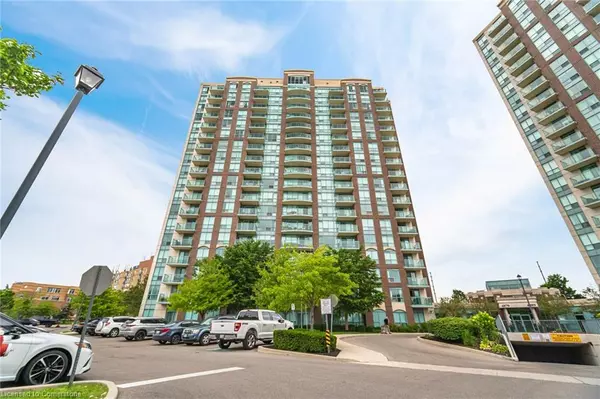 4879 Kimbermount Avenue #304, Mississauga, ON L5M 7R8