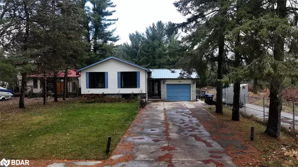 780 Pinegrove Avenue, Innisfil, ON L9S 2K2