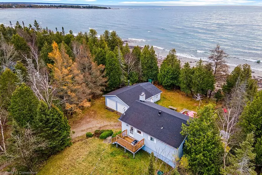 1100 Dorcas Bay Road, Tobermory, ON N0H 2R0