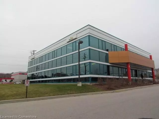 260 Holiday Inn Drive #33, Cambridge, ON N3C 4E8