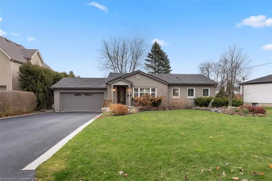 243 Crestwood Street, Ancaster, ON L9G 1X5