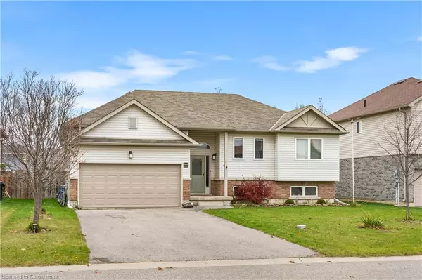 223 Aspen Ridge Drive, Clearview, ON L0M 1S0