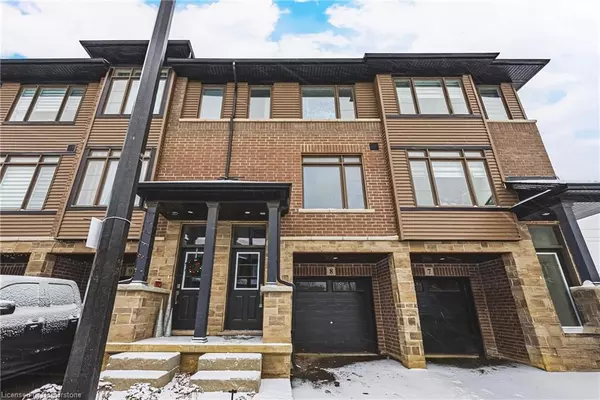 120 Court Drive #8, Paris, ON N3L 0N2