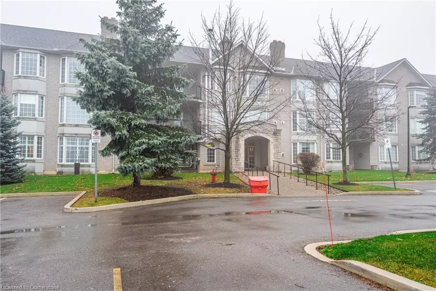 980 Golf Links Road #107, Ancaster, ON L9K 1J8