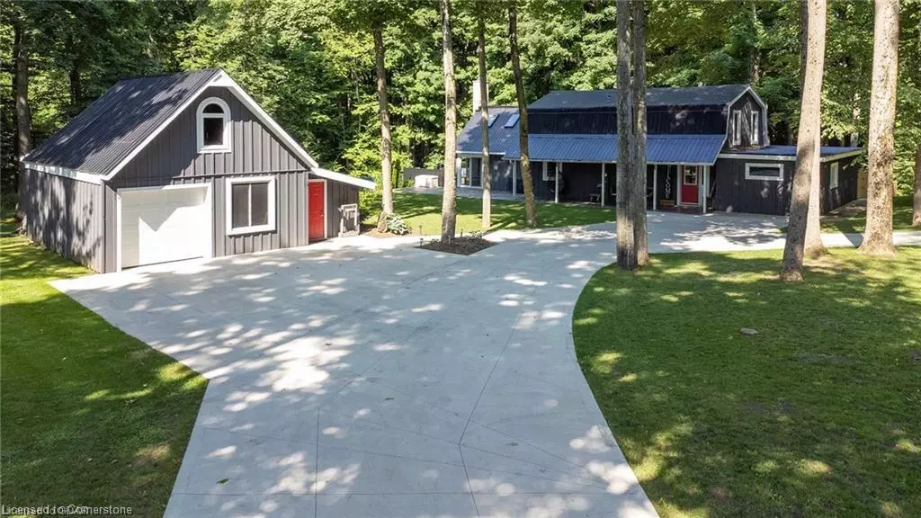 Southgate, ON N0G 2A0,411768 Southgate Sideroad 41