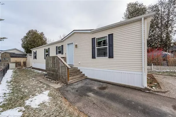 Puslinch, ON N0B 2J0,41 Cedarbush Cres Private