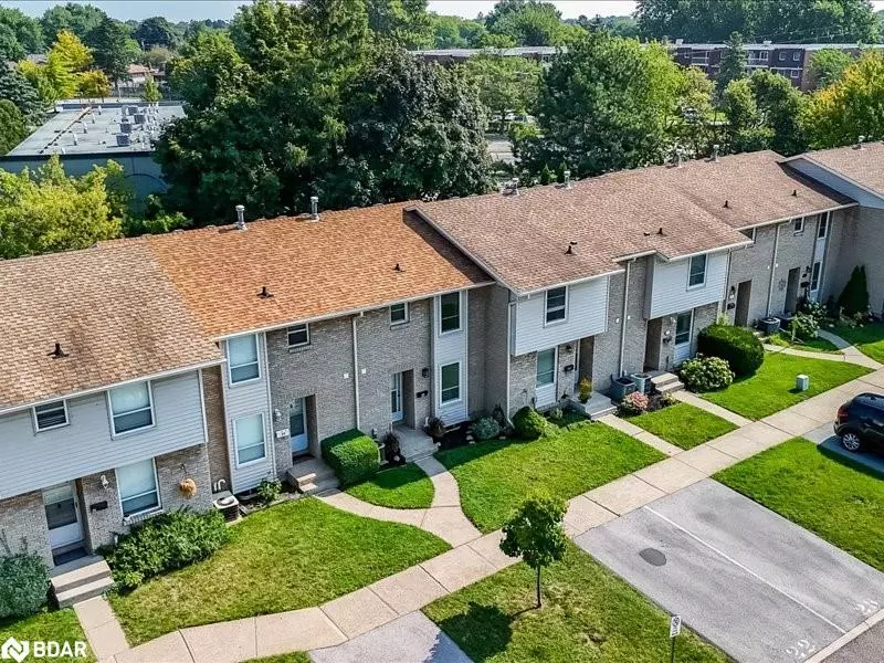 242 Lakeport Road #22, St. Catharines, ON L2N 6V2