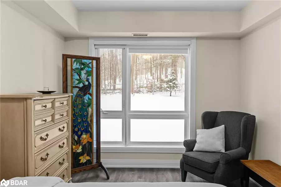 304 Essa Road #110, Barrie, ON L9J 0H4