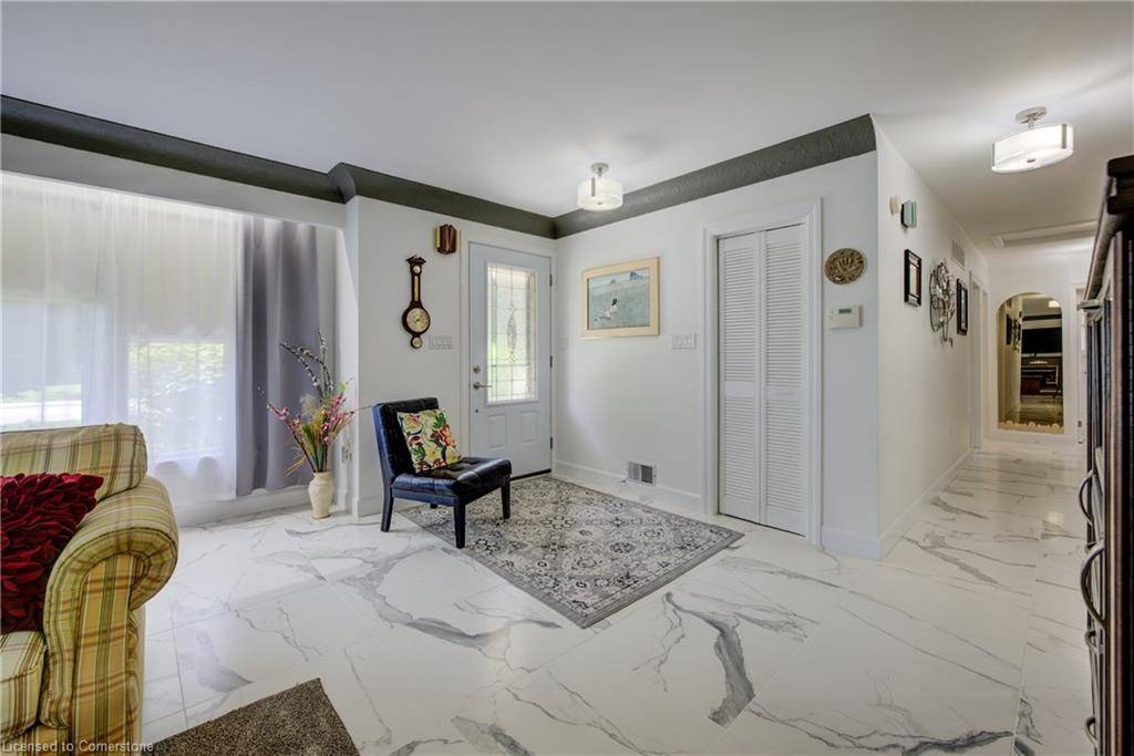 Harriston, ON N0G 1Z0,43 George Street S