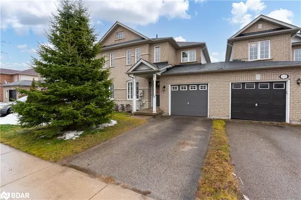 143 Sproule Drive, Barrie, ON L4N 0R4