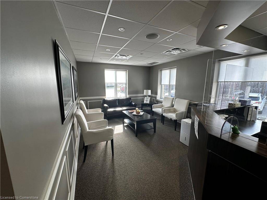 Guelph, ON N1L 1C9,1453 Gordon Street #101