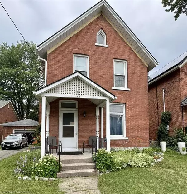 240 Nelson Street, Kingston, ON K7K 4M7