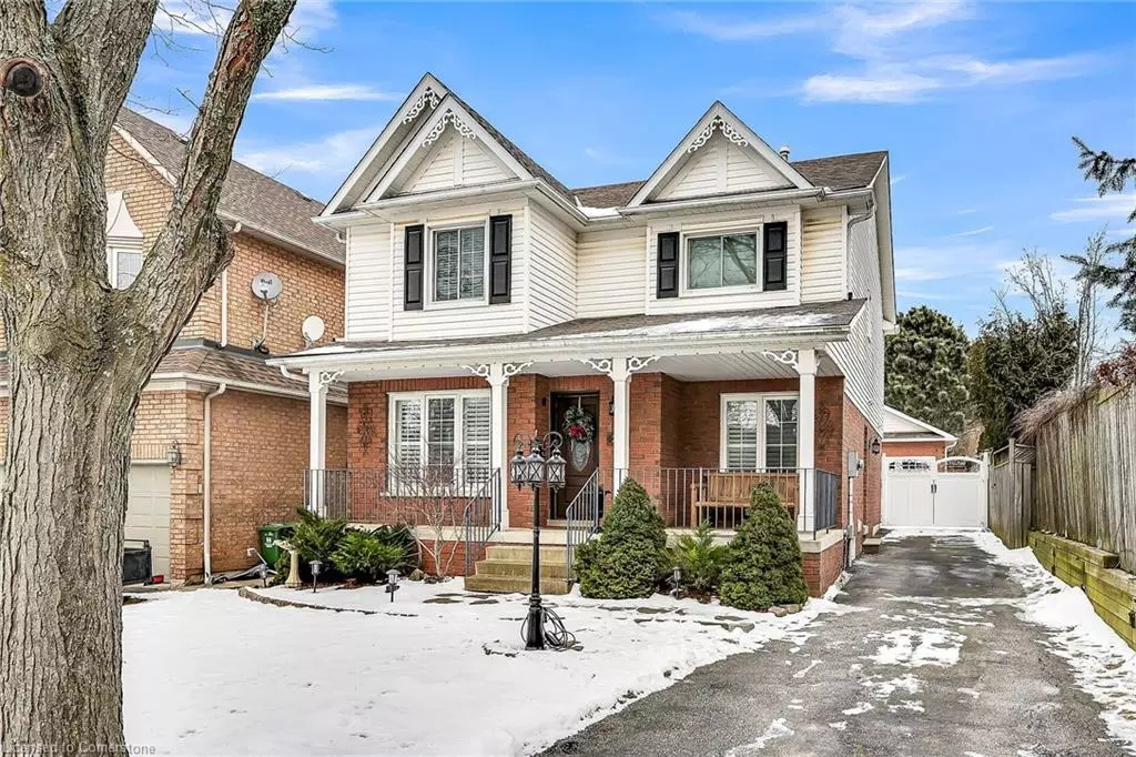 Waterdown, ON L8B 0M9,200 Fellowes Crescent