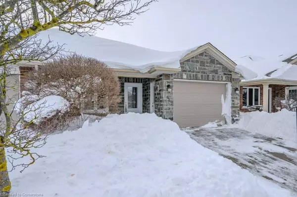 Millbank, ON N0K 1M0,6906 Elgin Street #3