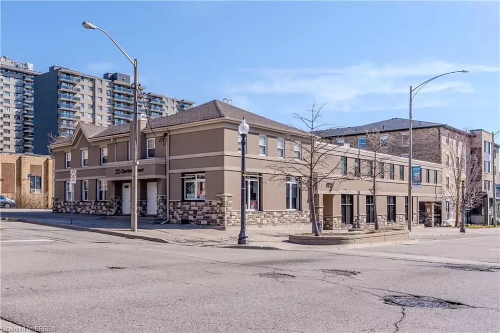 Brantford, ON N3T 2W3,172 Dalhousie Street