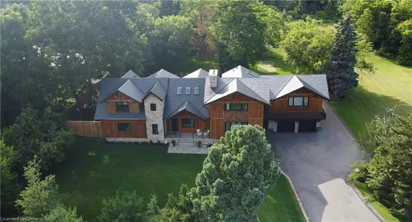 2019 Dundas Street, Burlington, ON L7P 0S8