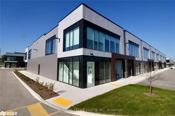 Guelph, ON N1C 0A1,587 Hanlon Creek Boulevard #16