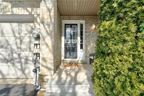 Stoney Creek, ON L8E 6A3,119 Frances Avenue