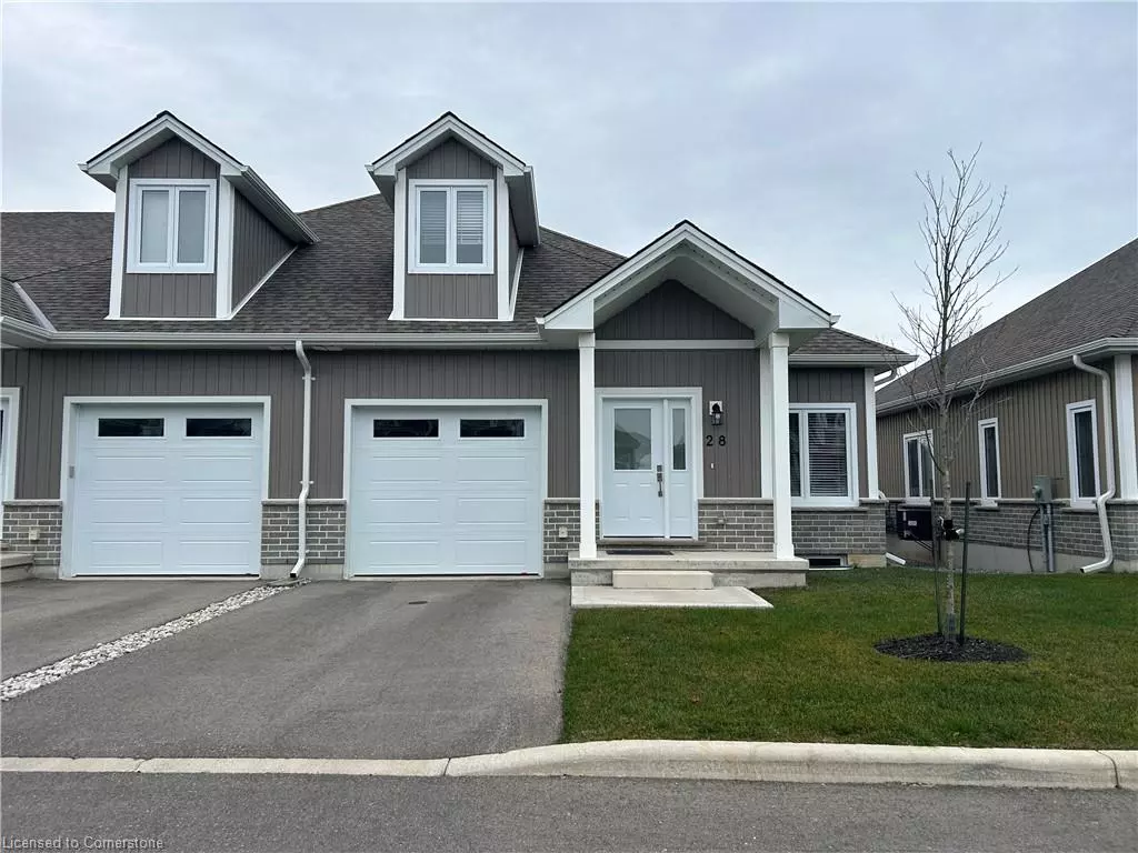 Port Dover, ON N0A 1N2,744 Nelson Street W #28