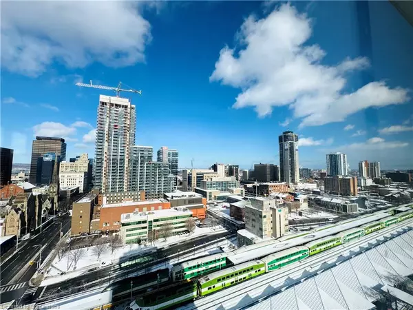 Hamilton, ON L8P 2Z6,135 James Street S #1401