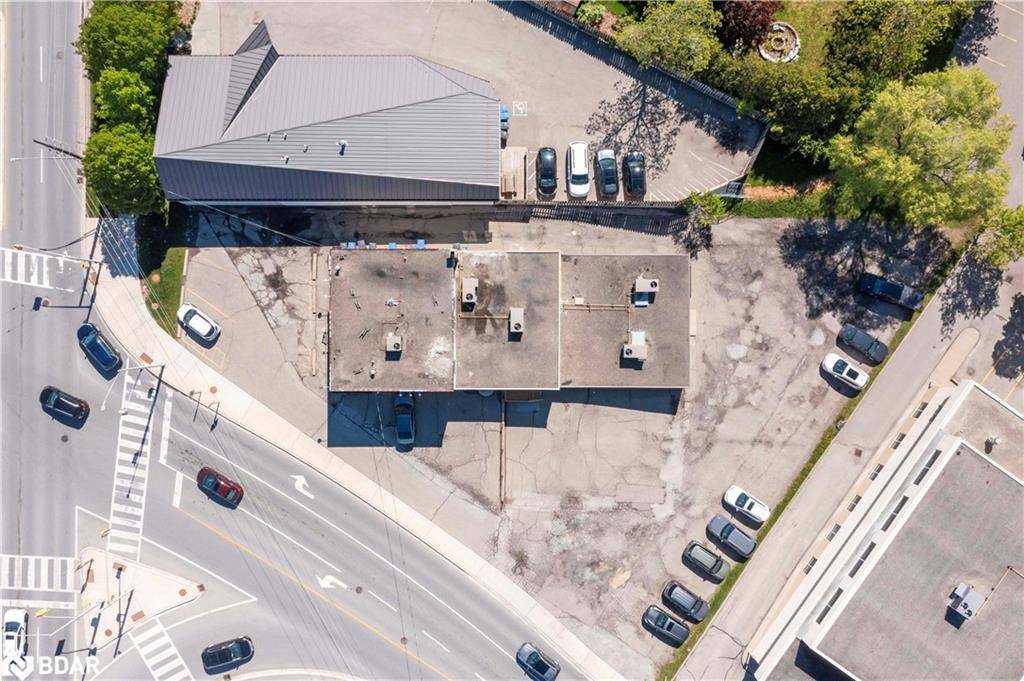 Georgetown, ON L7G 4A3,116 Guelph Street