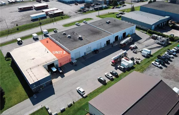 Ayr, ON N0B 1E0,402 Harmony Road #3