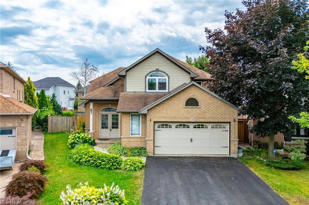 27 Surrey Drive, Ancaster, ON L9K 1L9